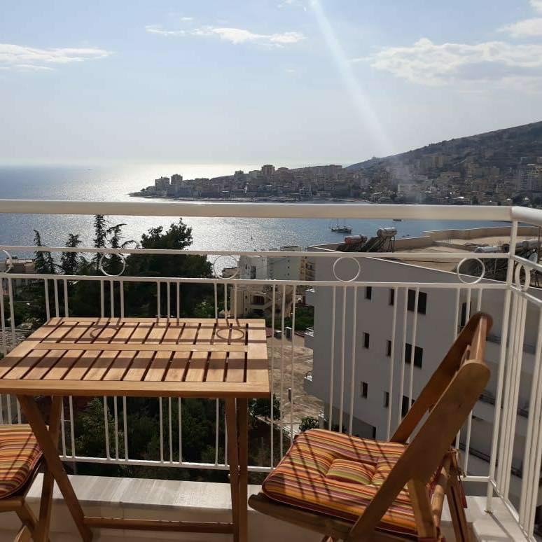 Alex Apartments Sarandë Exteriör bild